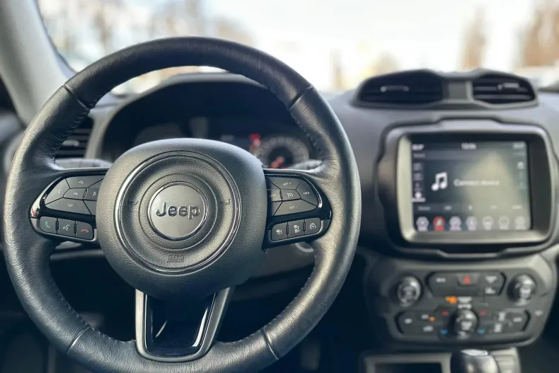 Jeep Renegade din 2023 cu 63.230 km - oferta JEE192988 - foto 9