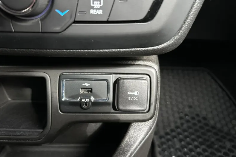 Jeep Renegade din 2023 cu 63.230 km - oferta JEE192988 - foto 28