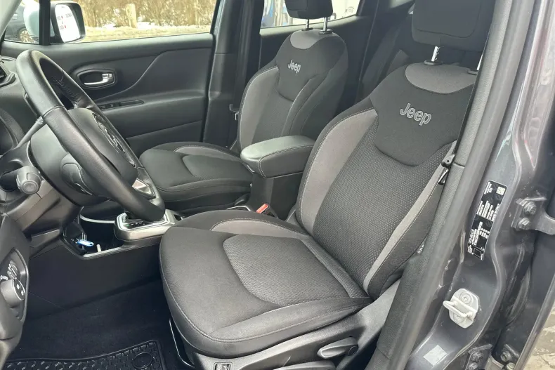 Jeep Renegade din 2023 cu 82.027 km - oferta JEE192989 - foto 10