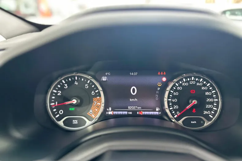 Jeep Renegade din 2023 cu 82.027 km - oferta JEE192989 - foto 18