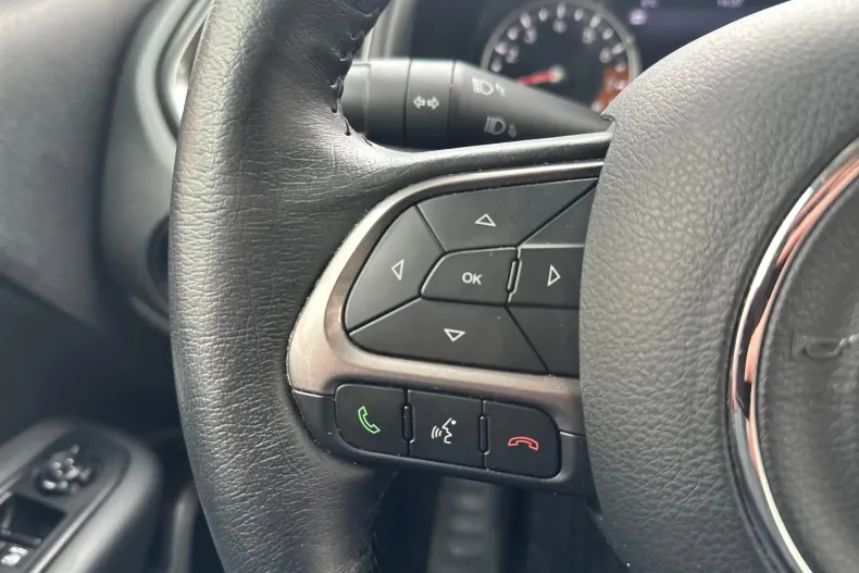 Jeep Renegade din 2023 cu 82.027 km - oferta JEE192989 - foto 21