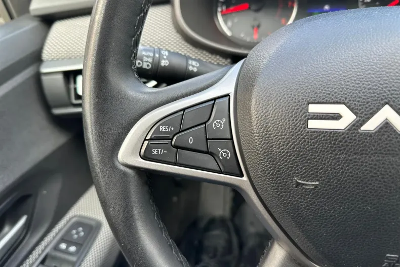 Dacia Jogger din 2023 cu 65.015 km - oferta DAC192990 - foto 16