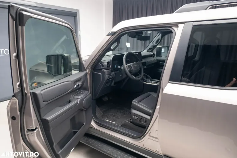 Toyota Land Cruiser din 2024 cu 863 km - oferta TOY192991 - foto 8