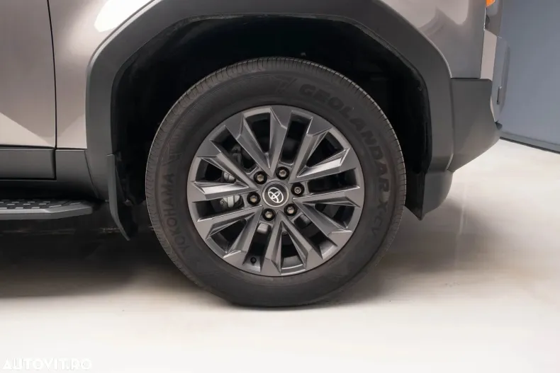 Toyota Land Cruiser din 2024 cu 863 km - oferta TOY192991 - foto 23