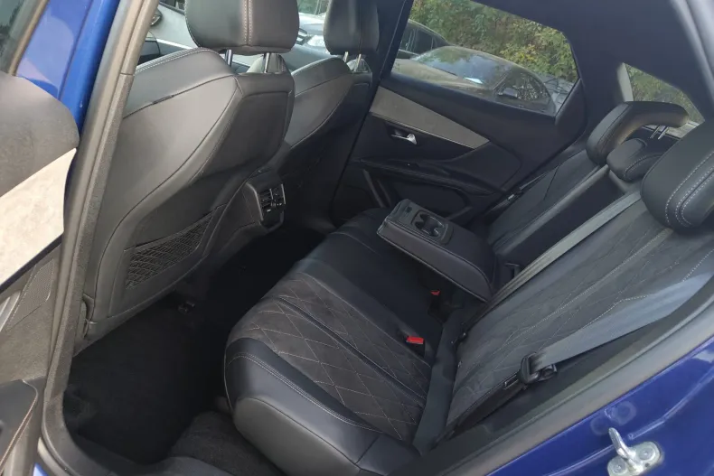 Peugeot 3008 din 2020 cu 159.774 km - oferta PEU192992 - foto 7