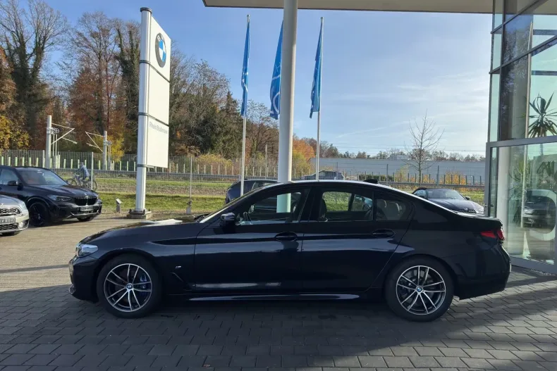 BMW 540d (Seria 5) din 2021 cu 142.225 km - oferta BMW192993 - foto 2