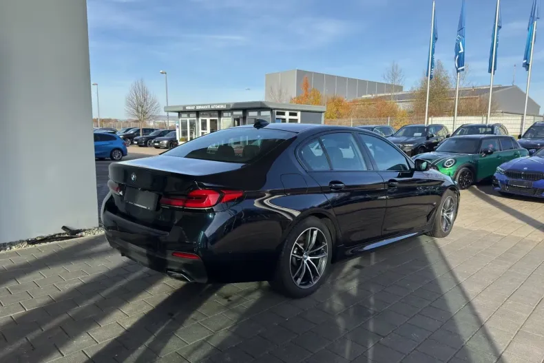 BMW 540d (Seria 5) din 2021 cu 142.225 km - oferta BMW192993 - foto 3