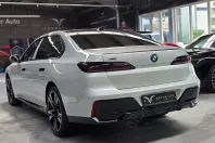 BMW 750e (Seria 7) din 2025 cu 15 km - oferta BMW192995 - foto 3