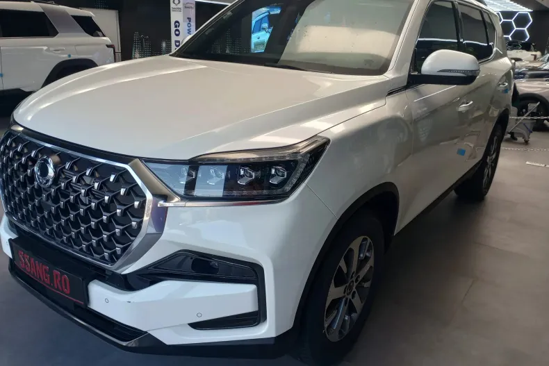 KGM Rexton din 2024 cu 8 km - oferta KGM193001 - foto 2