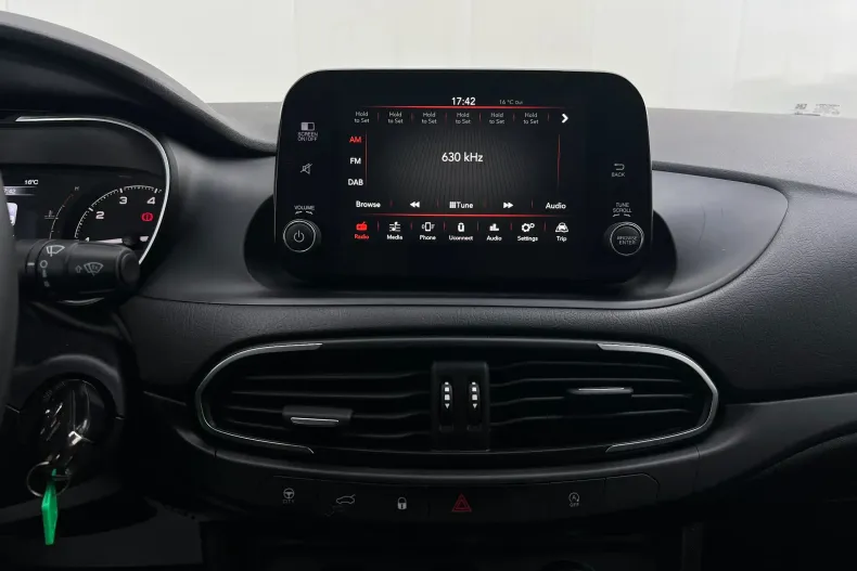 Fiat Tipo din 2023 cu 38.000 km - oferta FIA193006 - foto 12