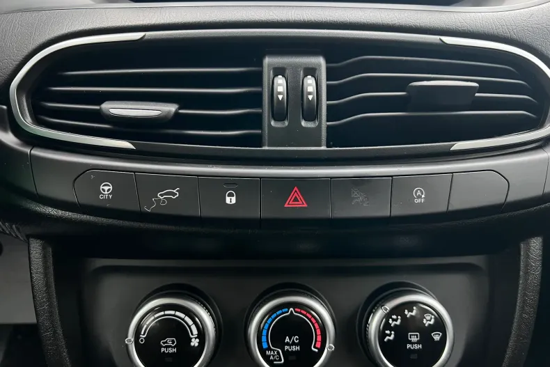 Fiat Tipo din 2023 cu 38.000 km - oferta FIA193006 - foto 13