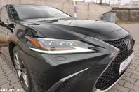 Lexus Seria ES din 2020 cu 174.500 km - oferta LEX193011 - foto 4