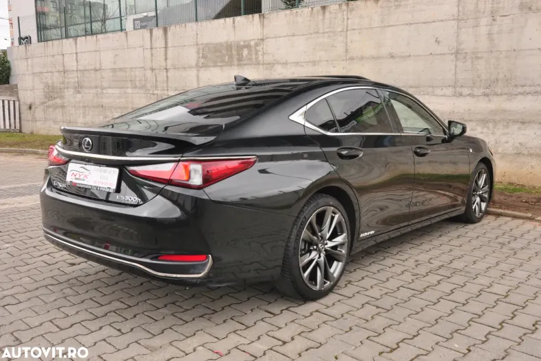 Lexus Seria ES din 2020 cu 174.500 km - oferta LEX193011 - foto 10
