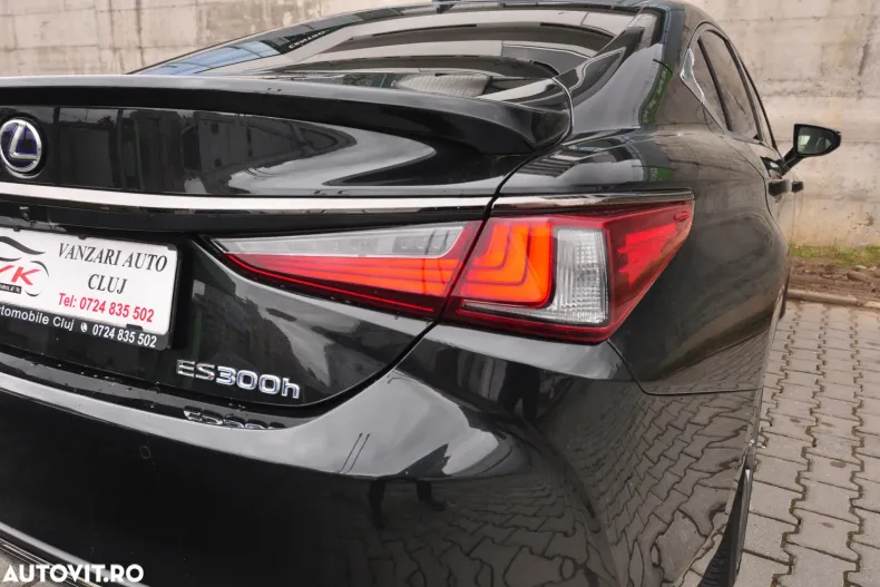 Lexus Seria ES din 2020 cu 174.500 km - oferta LEX193011 - foto 11