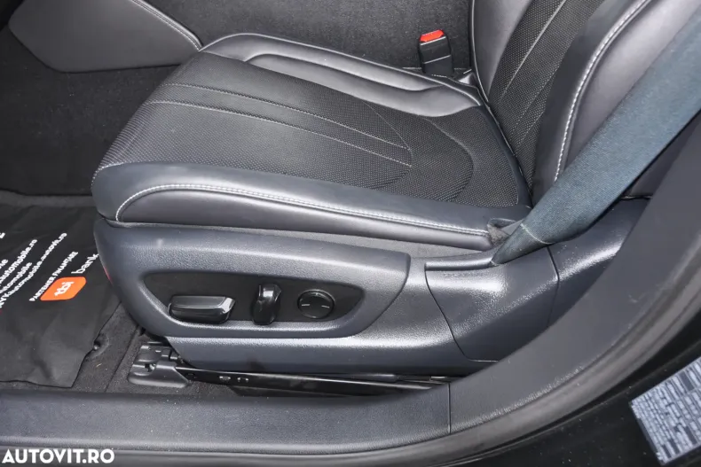 Lexus Seria ES din 2020 cu 174.500 km - oferta LEX193011 - foto 17