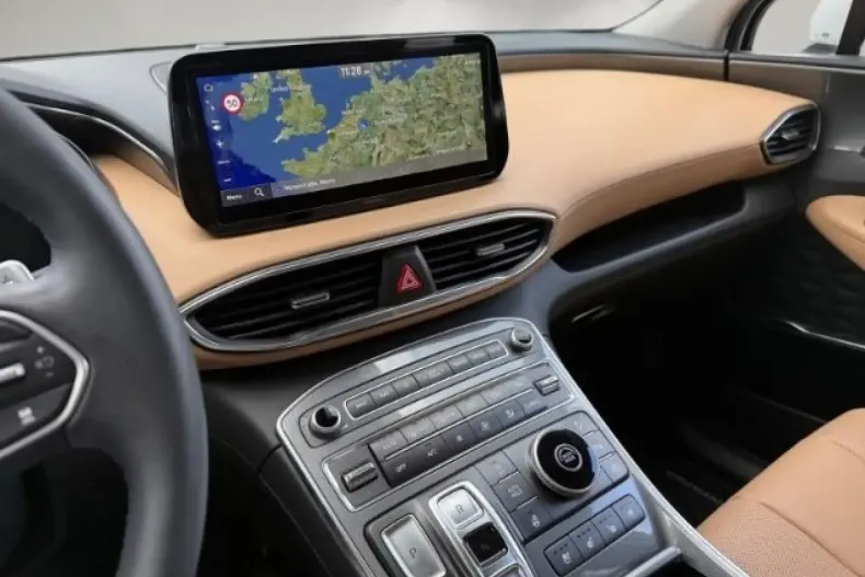 Hyundai Santa Fe din 2024 cu 12.933 km - oferta HYU193016 - foto 9