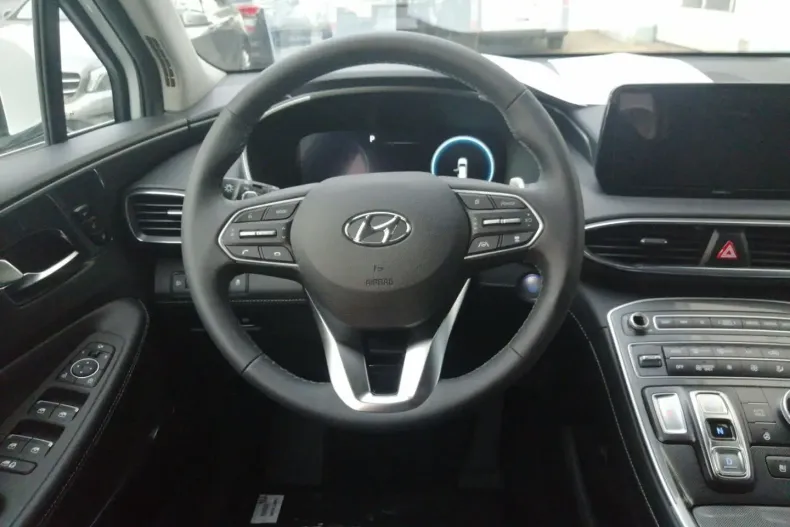 Hyundai Santa Fe din 2024 cu 14.900 km - oferta HYU193017 - foto 8