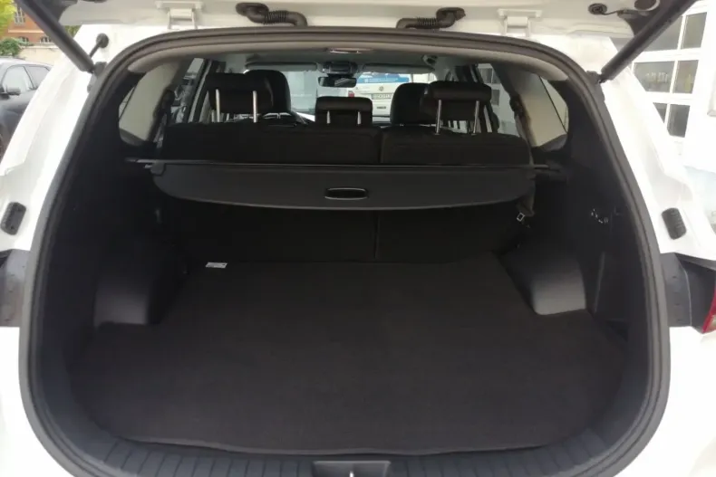 Hyundai Santa Fe din 2024 cu 14.900 km - oferta HYU193017 - foto 12