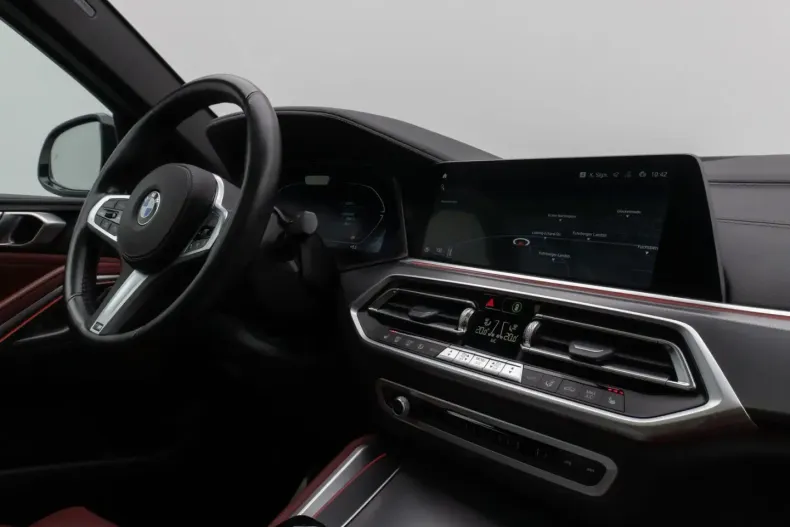 BMW X6 (Seria X) din 2022 cu 45.478 km - oferta BMW193019 - foto 37