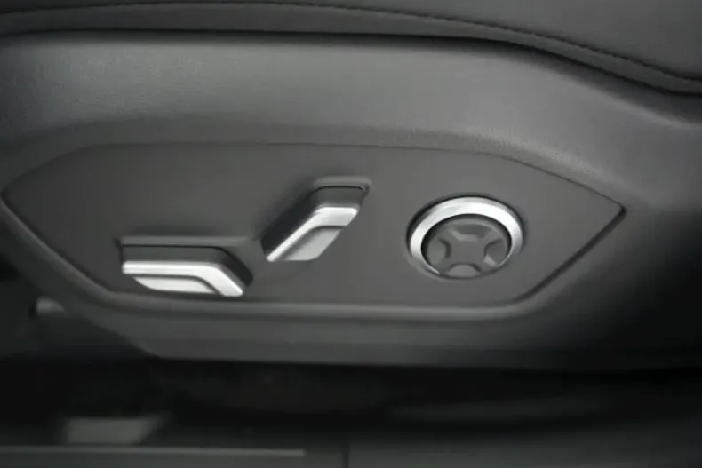 Hyundai Santa Fe din 2025 cu 8.890 km - oferta HYU193021 - foto 9