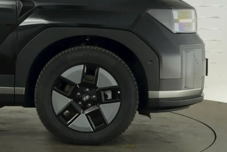 Hyundai Santa Fe din 2025 cu 8.890 km - oferta HYU193021 - foto 34