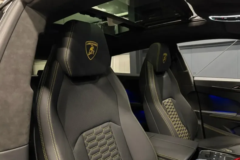Lamborghini Urus din 2025 cu 8.000 km - oferta LAM193023 - foto 12