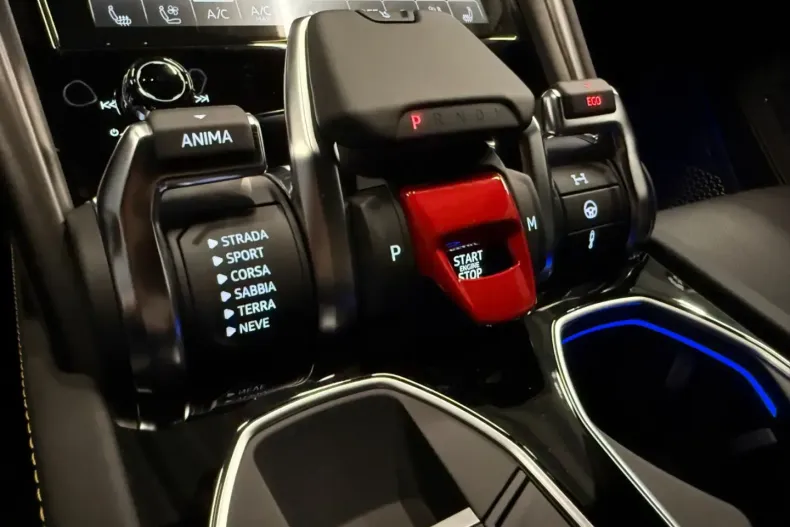 Lamborghini Urus din 2025 cu 8.000 km - oferta LAM193023 - foto 25