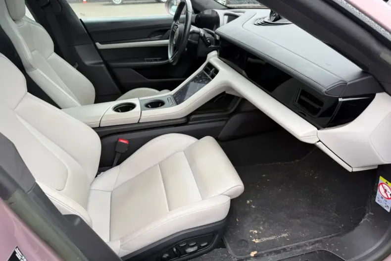 Porsche Taycan din 2022 cu 91.000 km - oferta POR193028 - foto 2