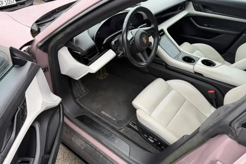 Porsche Taycan din 2022 cu 91.000 km - oferta POR193028 - foto 10