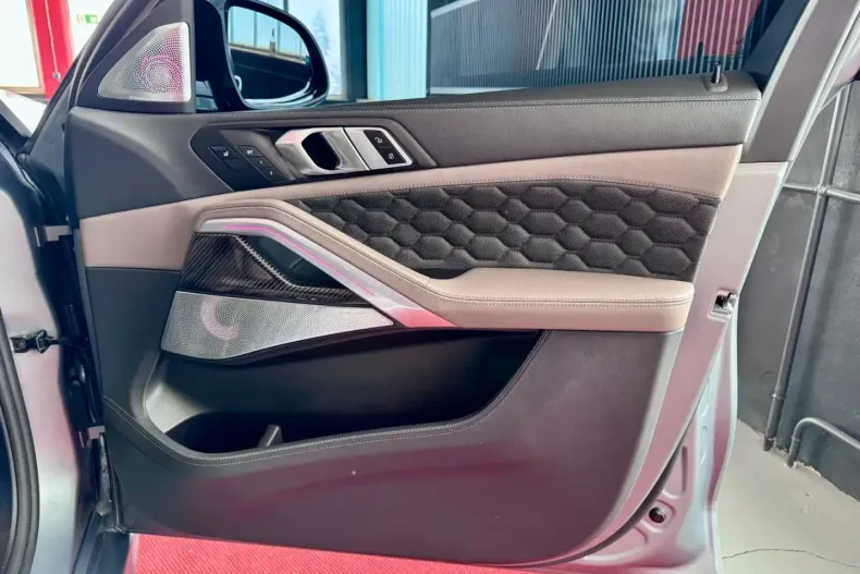 BMW X6 M (Seria X) din 2023 cu 49.999 km - oferta BMW193030 - foto 32