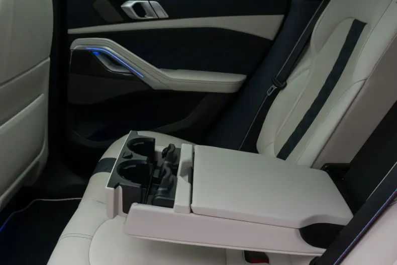 BMW X6 M (Seria X) din 2022 cu 72.662 km - oferta BMW193032 - foto 26