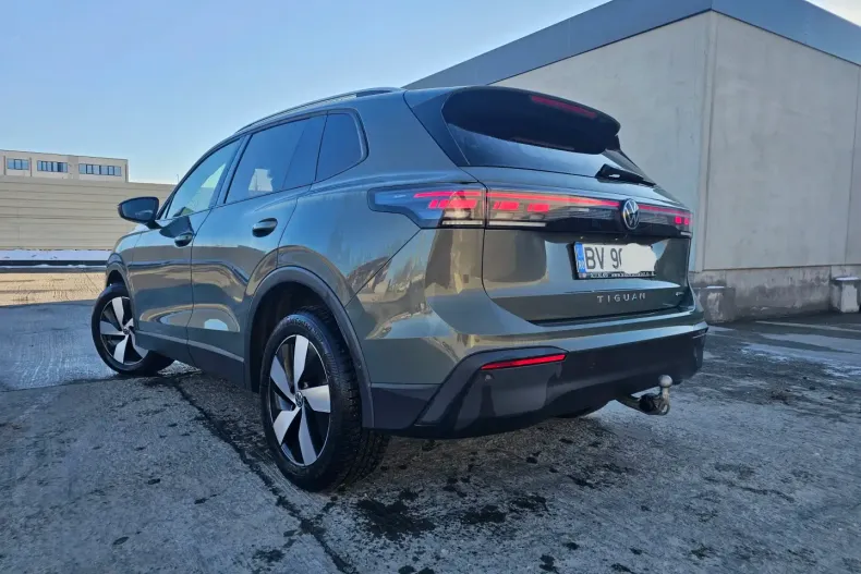 Volkswagen Tiguan din 2025 cu 13.555 km - oferta VOL193033 - foto 4