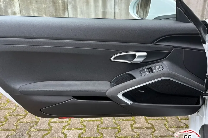 Porsche Cayman din 2024 cu 27.875 km - oferta POR193047 - foto 41