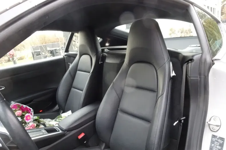 Porsche Cayman din 2024 cu 19.000 km - oferta POR193057 - foto 18