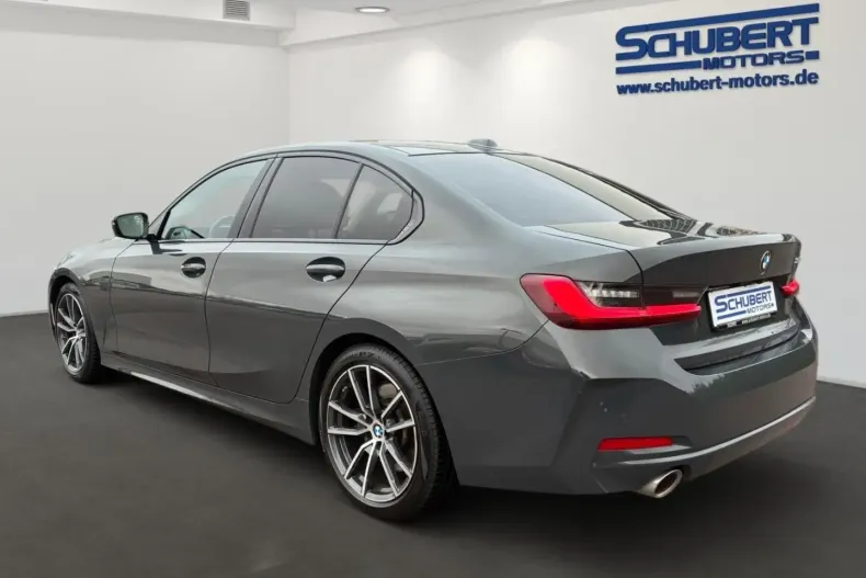 BMW 330 (Seria 3) din 2022 cu 28.598 km - oferta BMW193058 - foto 4