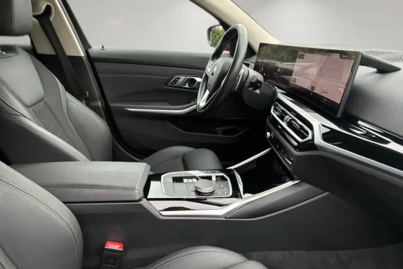 BMW 330 (Seria 3) din 2022 cu 28.598 km - oferta BMW193058 - foto 14