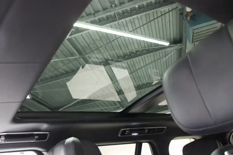 Land Rover Range Rover din 2025 cu 27.000 km - oferta LAN193060 - foto 9