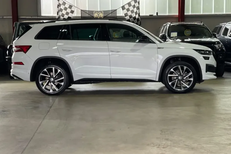 Skoda Kodiaq din 2024 cu 21.469 km - oferta SKO193061 - foto 6