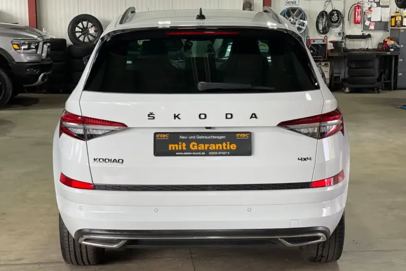 Skoda Kodiaq din 2024 cu 21.469 km - oferta SKO193061 - foto 7