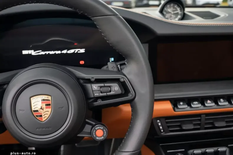 Porsche 992 din 2026 cu 9.900 km - oferta POR193065 - foto 32