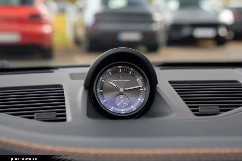 Porsche 992 din 2026 cu 9.900 km - oferta POR193065 - foto 33