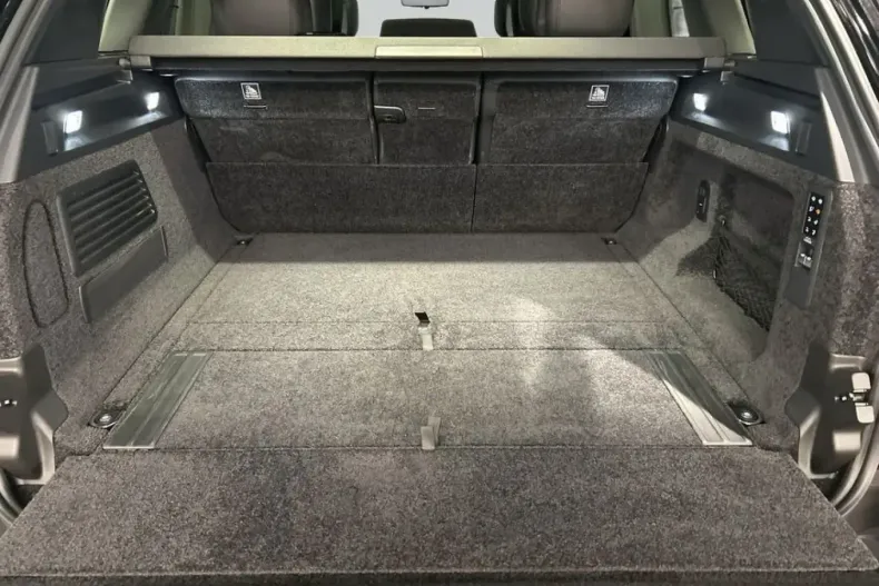 Land Rover Range Rover din 2025 cu 21.335 km - oferta LAN193066 - foto 11