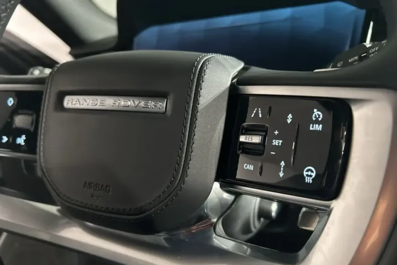 Land Rover Range Rover din 2025 cu 21.335 km - oferta LAN193066 - foto 17