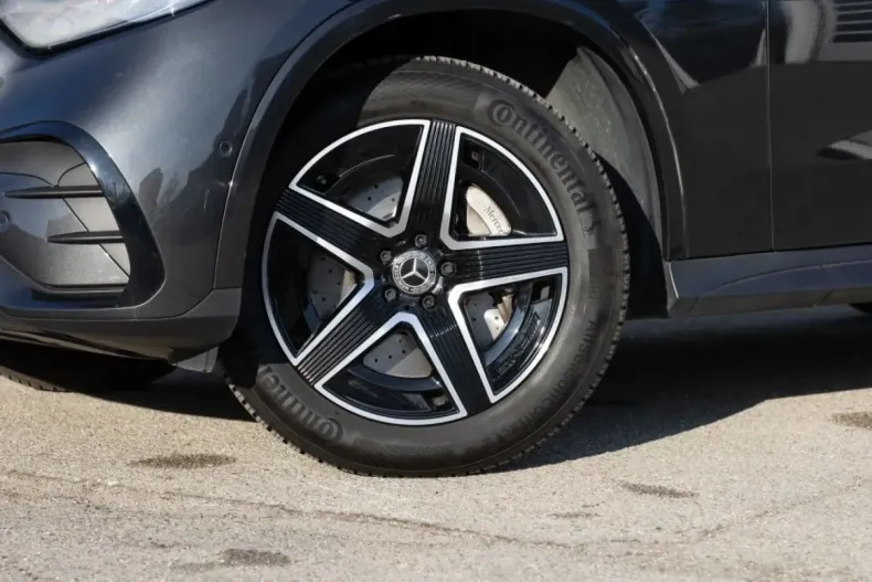 Mercedes-Benz GLC 300 (Clasa GLC) din 2024 cu 23.969 km - oferta MER193068 - foto 4