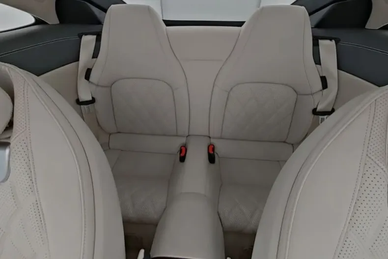 Mercedes-Benz AMG GT (Clasa GT) din 2025 cu 16.800 km - oferta MER193069 - foto 9