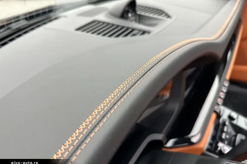 Porsche 992 din 2026 cu 9.900 km - oferta POR193071 - foto 23