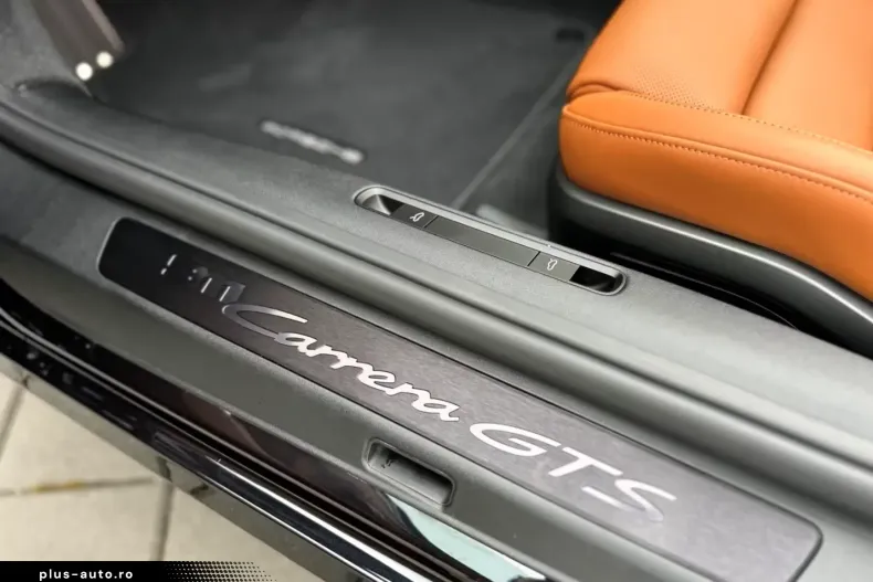 Porsche 992 din 2026 cu 9.900 km - oferta POR193071 - foto 29