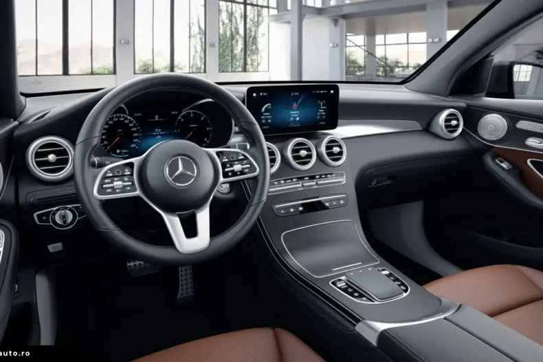 Mercedes-Benz GLC 300 (Clasa GLC) din 2024 cu 72.446 km - oferta MER193073 - foto 2