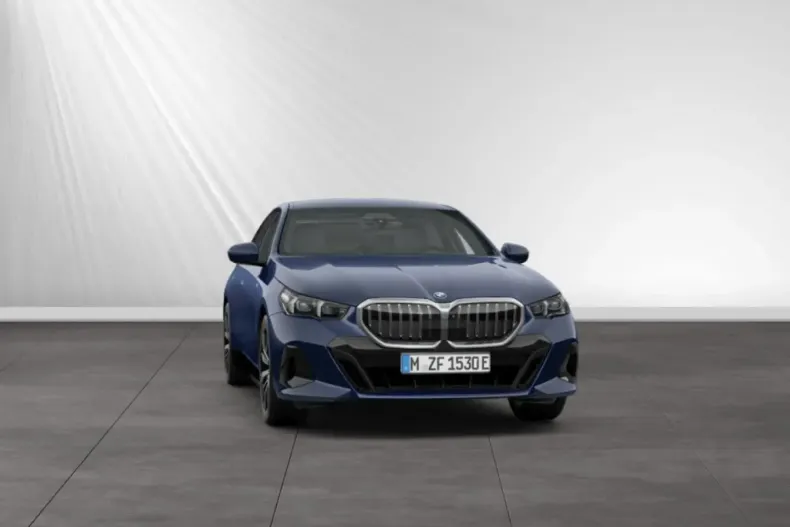 BMW 550 (Seria 5) din 2024 cu 39.100 km - oferta BMW193078 - foto 1