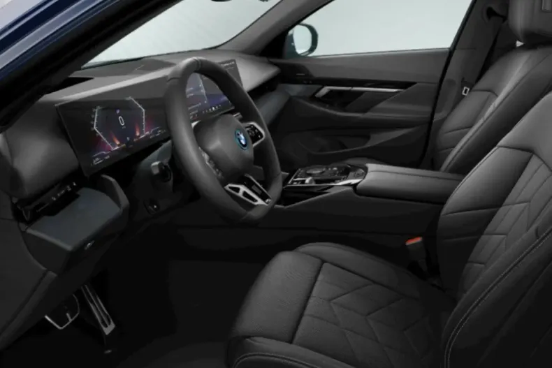 BMW 550 (Seria 5) din 2024 cu 39.100 km - oferta BMW193078 - foto 4